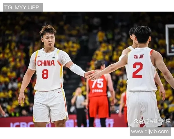 杨瀚森谈对位亚当斯感受直言对方力量惊人一手推我动不了 杨瀚森谈对位亚当斯感受直言对方力量惊人一手推我动不了